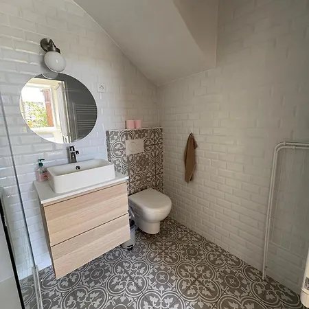 2 Pièces Avec Vue Au Coeur Du Village Appartamento